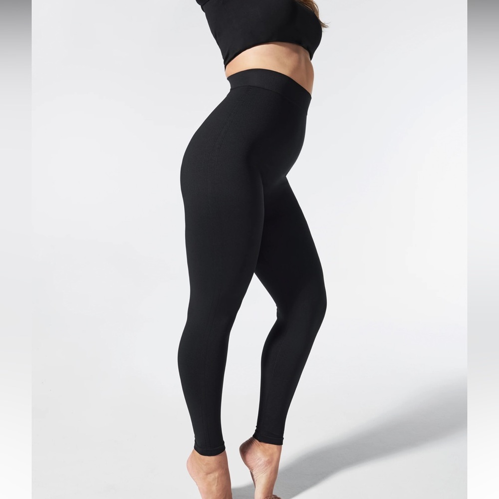 BLANQI EVERYDAY Highwaist Postpartum + Nursing Support Leggings in Black, Size M